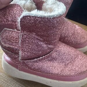 UGG Glittery Pink Kids Boots size 4/5